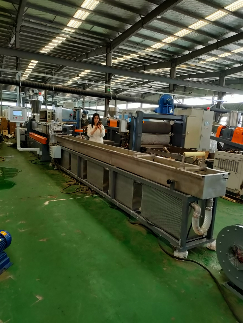 PET造粒機(jī)_PET瓶片造粒機(jī)_玖德隆