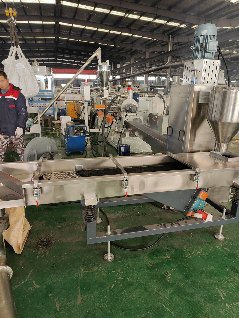 破布回收造粒機(jī)_化纖破布回收造粒機(jī)